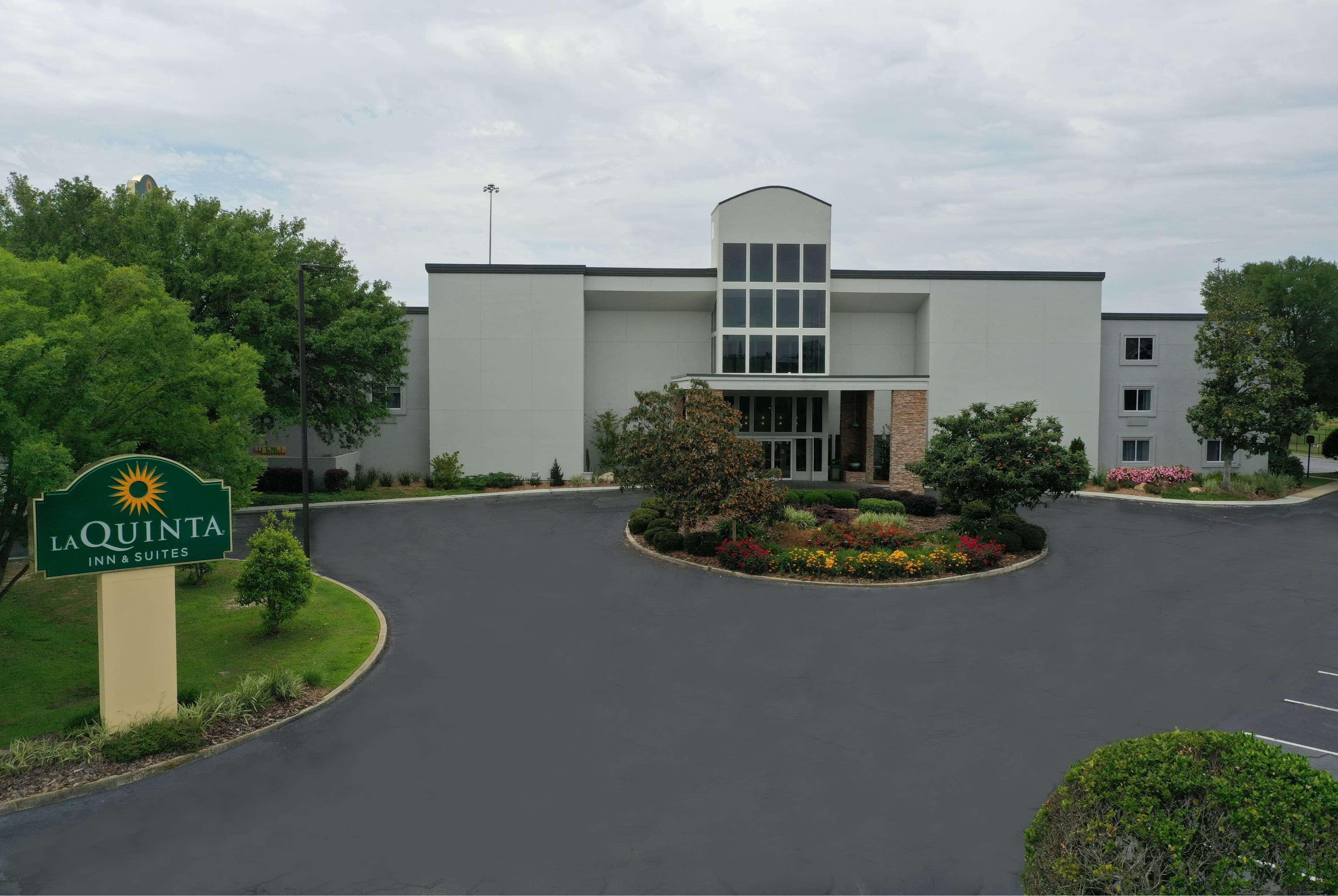 Wingate By Wyndham Valdosta/Moody Afb Hotel Exterior photo