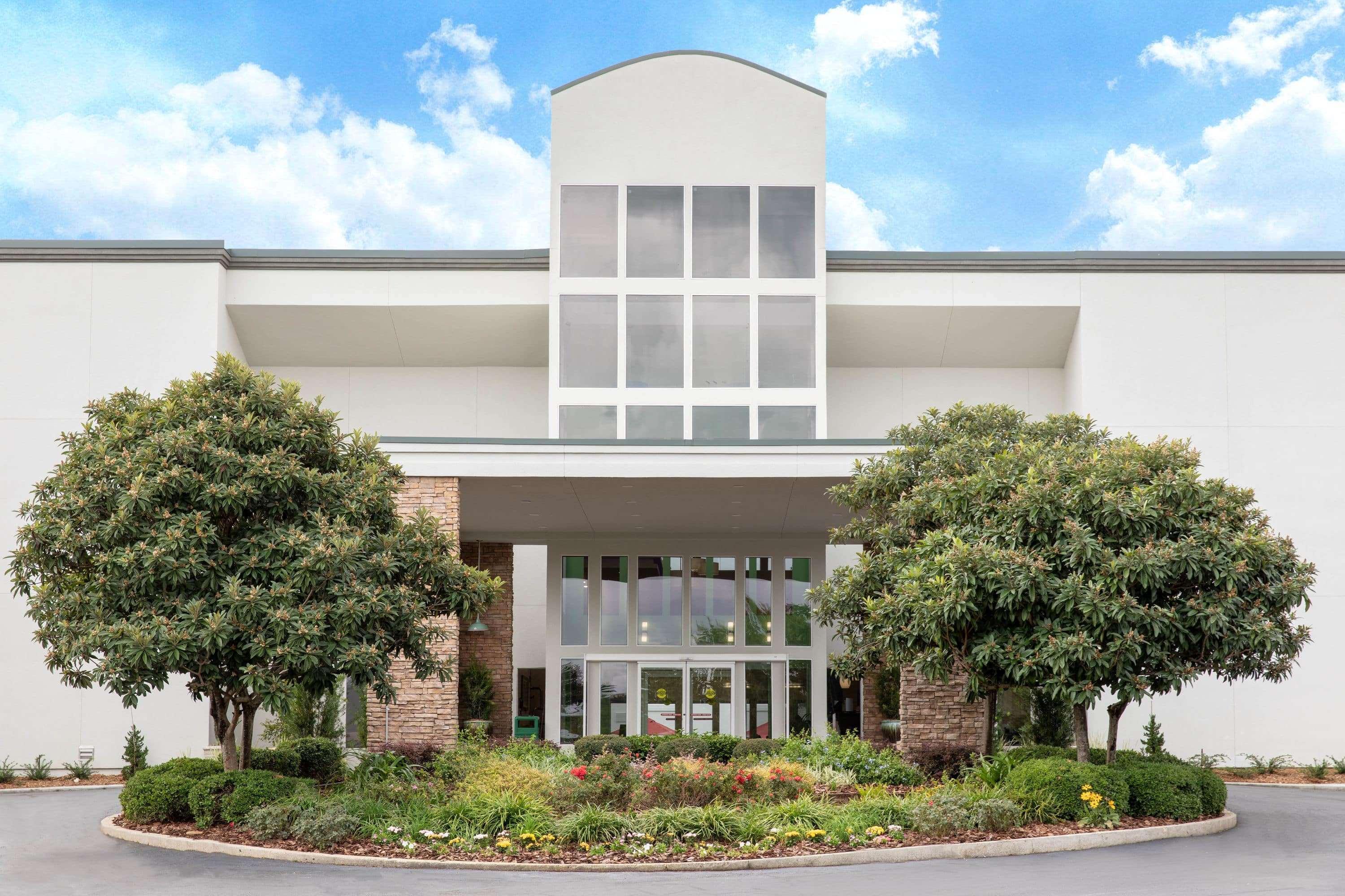 Wingate By Wyndham Valdosta/Moody Afb Hotel Exterior photo