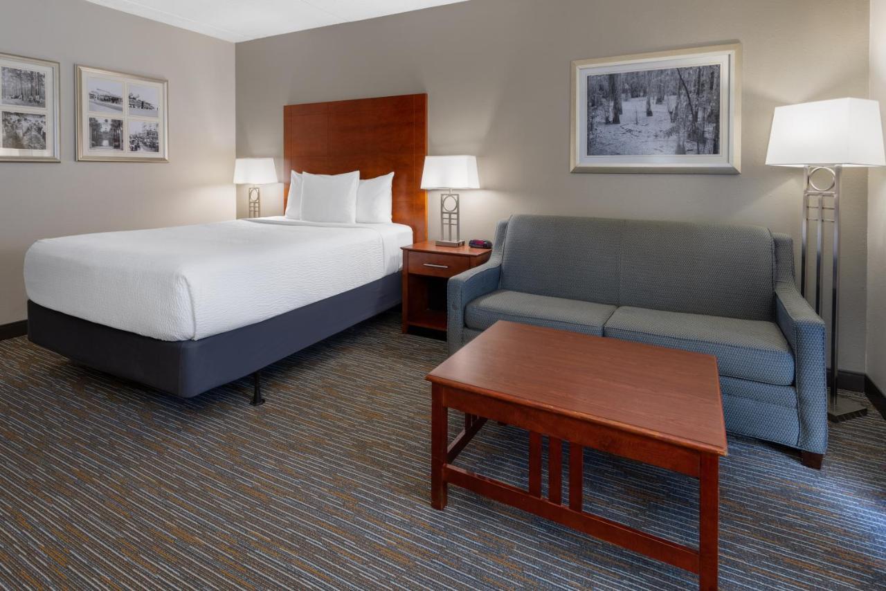 Wingate By Wyndham Valdosta/Moody Afb Hotel Exterior photo
