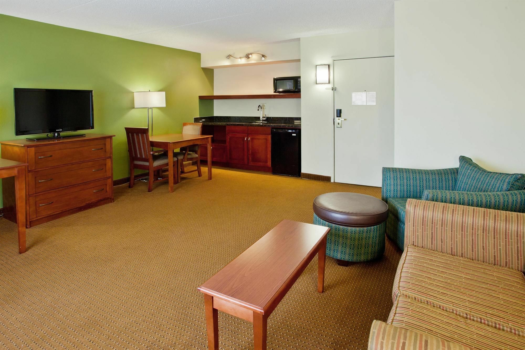 Wingate By Wyndham Valdosta/Moody Afb Hotel Exterior photo